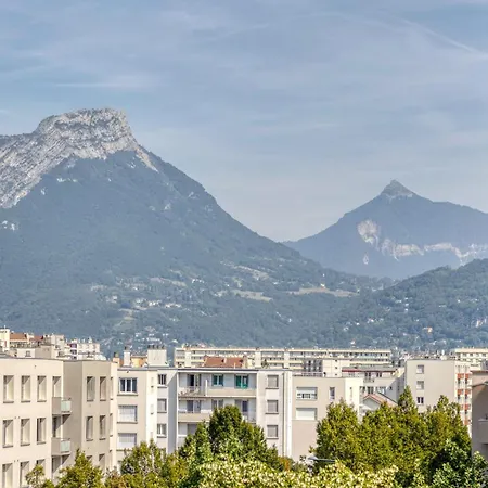 #ha Eaux Claires Angelica Parking * Grenoble