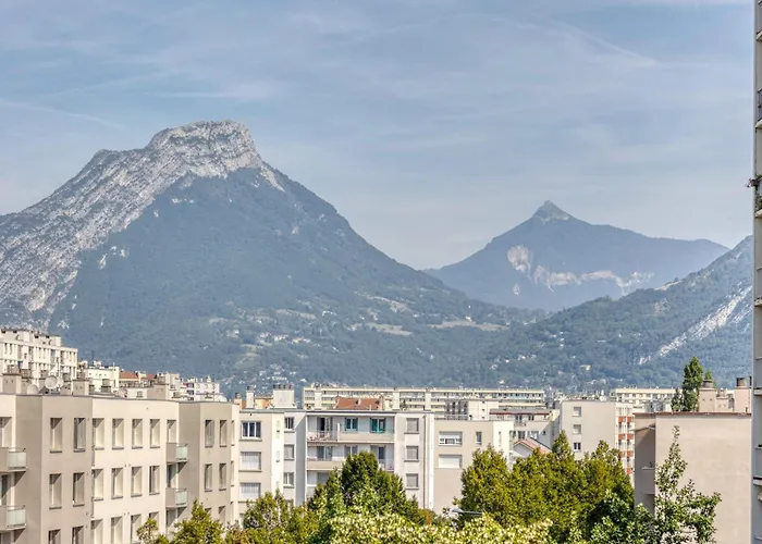 #ha Eaux Claires Angelica Parking * Grenoble